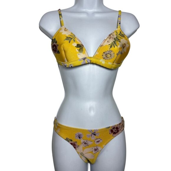 Triangl yellow floral scuba Neoprene Bikini top is medium bottom is XL - Picture 13 of 13